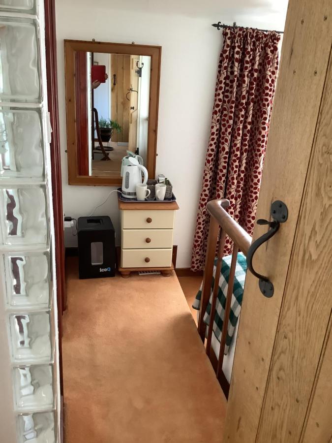 Bed and Breakfast Bwthyn Cudd Westbury  Exterior foto
